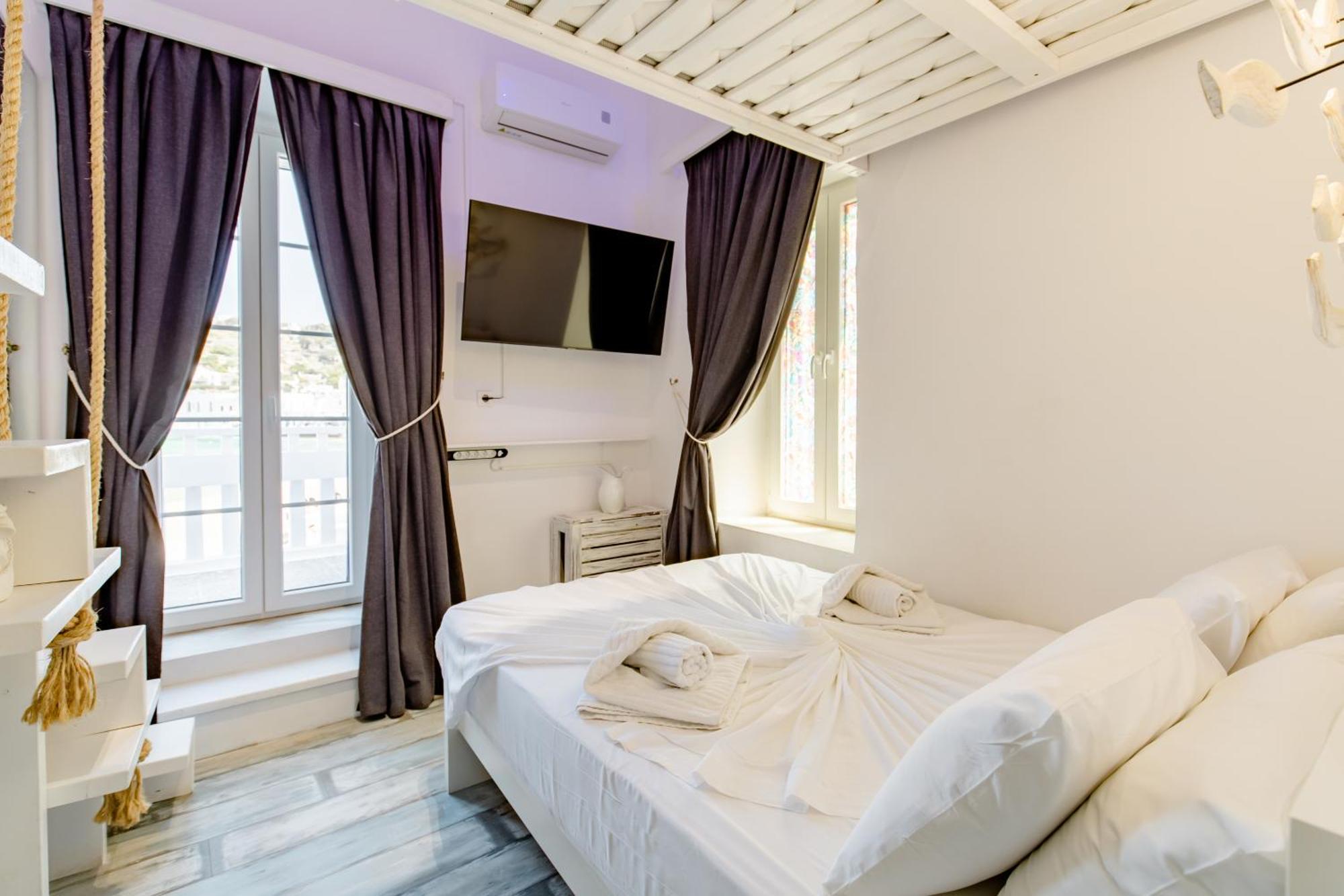Elpis Mykonos Apartments - Mykonos Town Delos Port ภายนอก รูปภาพ