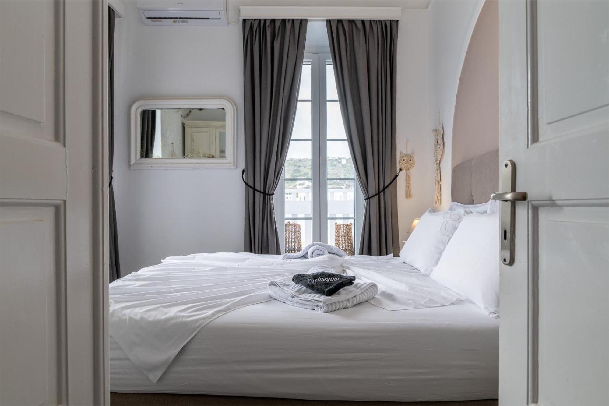 Elpis Mykonos Apartments - Mykonos Town Delos Port ภายนอก รูปภาพ